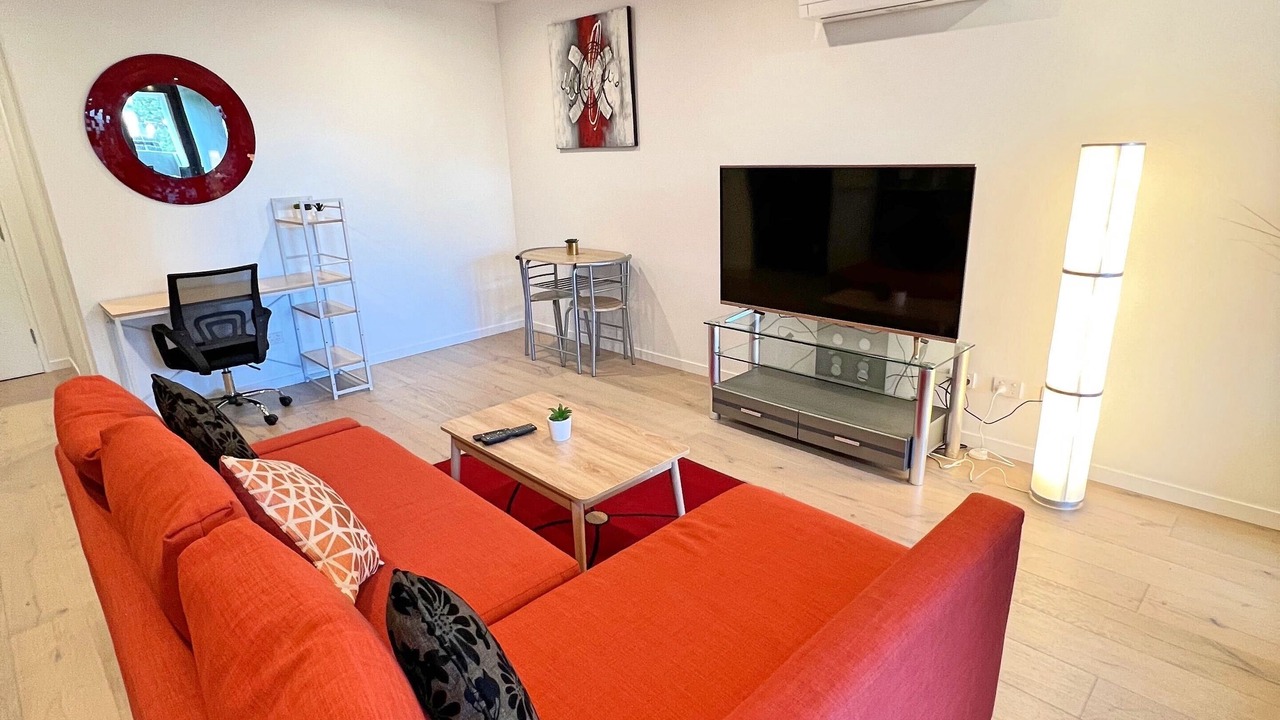 Photo of Livingroom in Reid