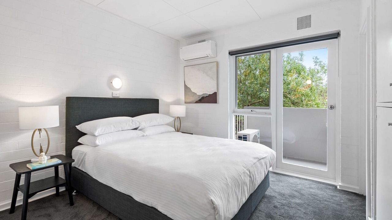 Photo of Bedroom in Parkville