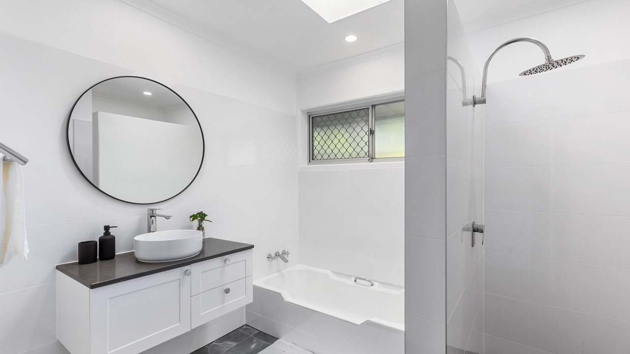 Photo of Bathroom in Kenmore