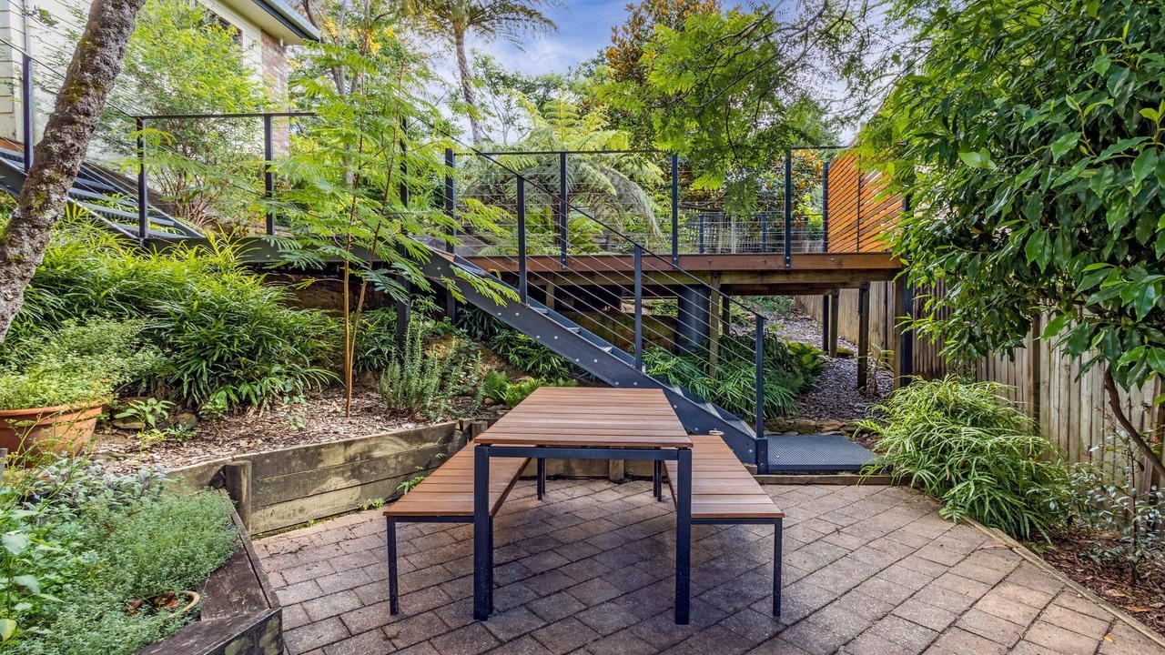 Photo of Outdoor in Woodford