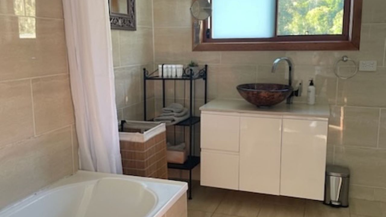 Photo of Bathroom in Waukivory