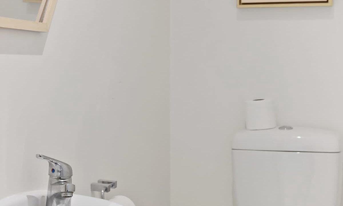 Photo of Bathroom in Newtown