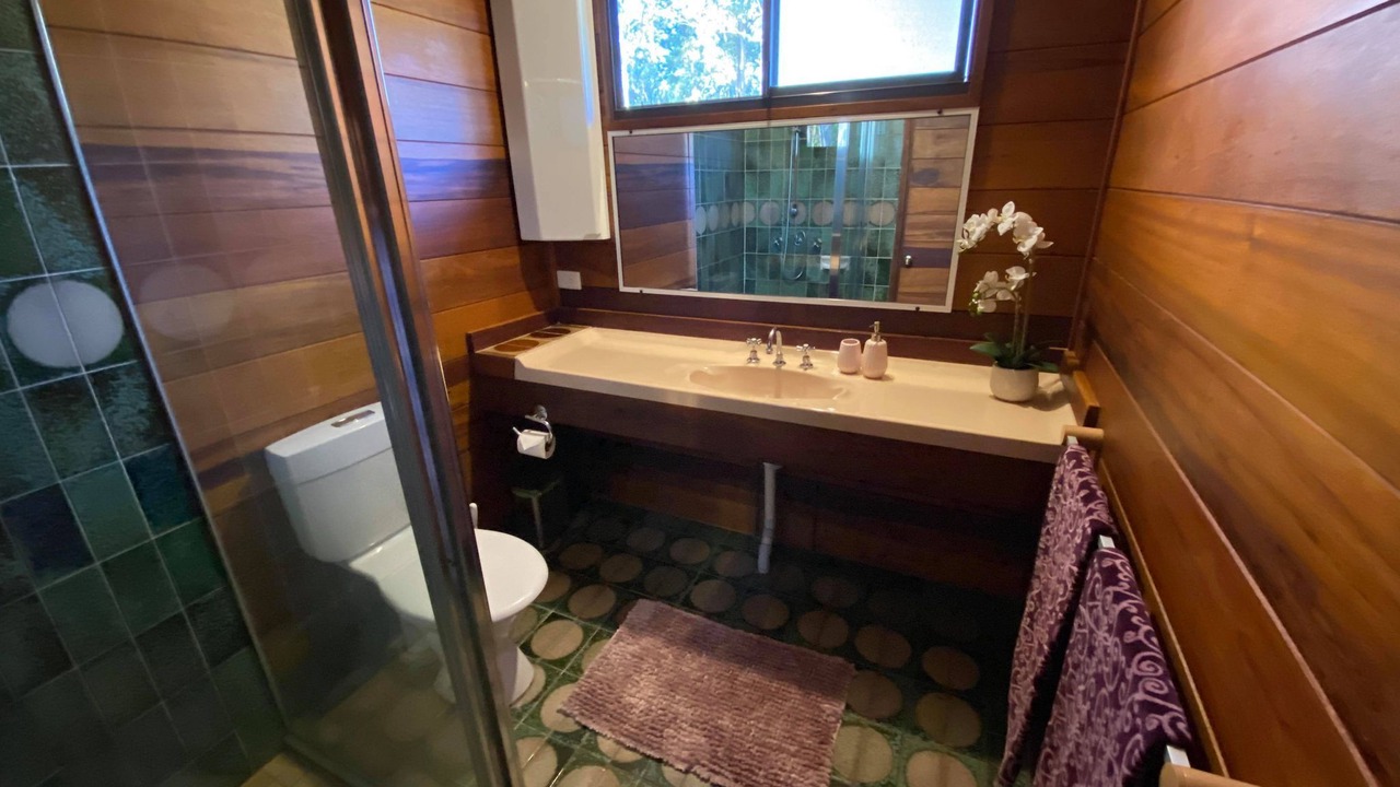 Photo of Bathroom in Boolambayte