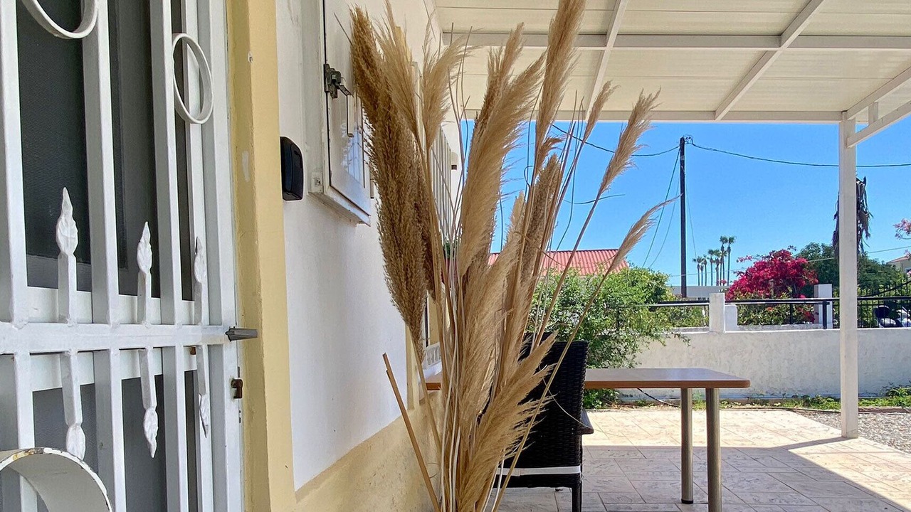 Photo of Patio Balcony in Lambi