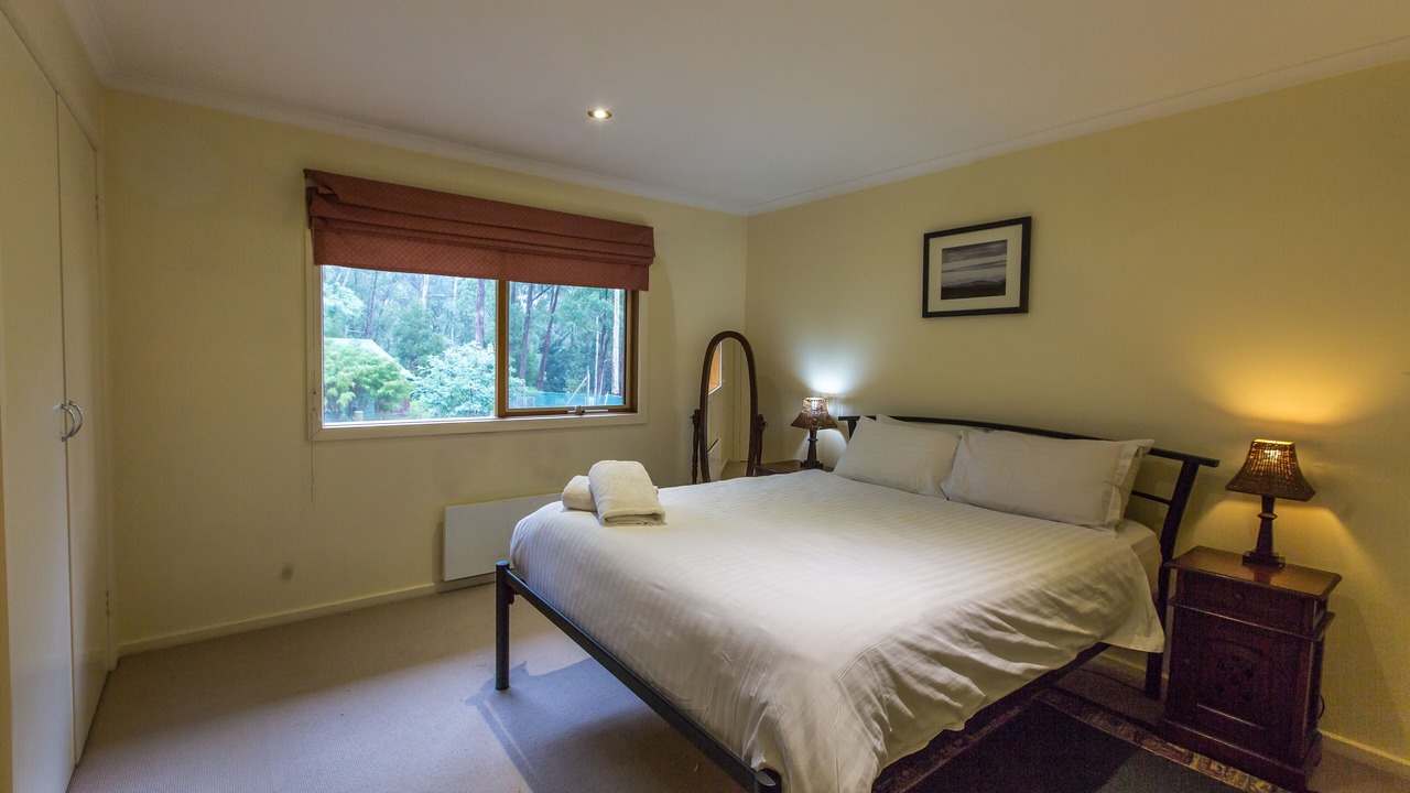 Photo of Bedroom in Sawmill Settlement