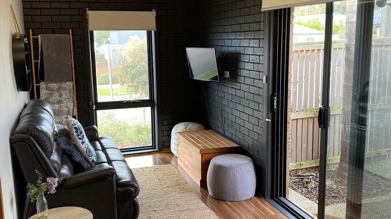 Photo of Livingroom in Clifton Springs