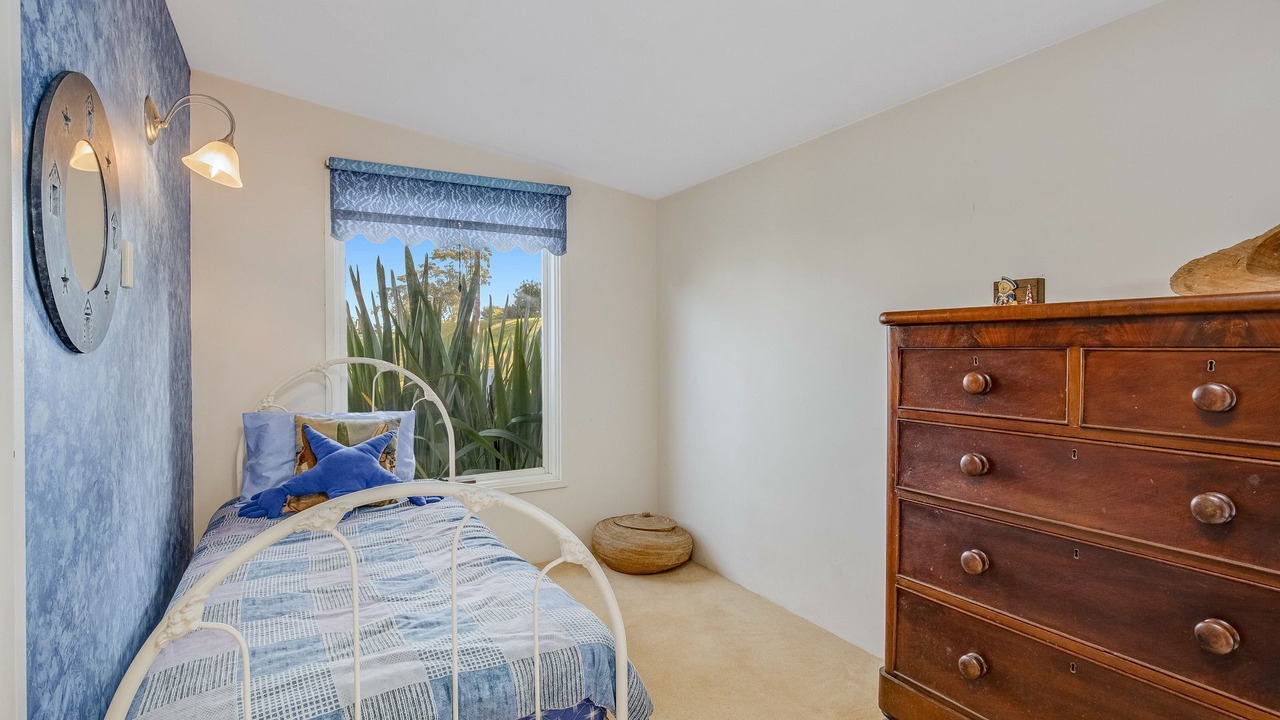 Photo of Bedroom in Akolele