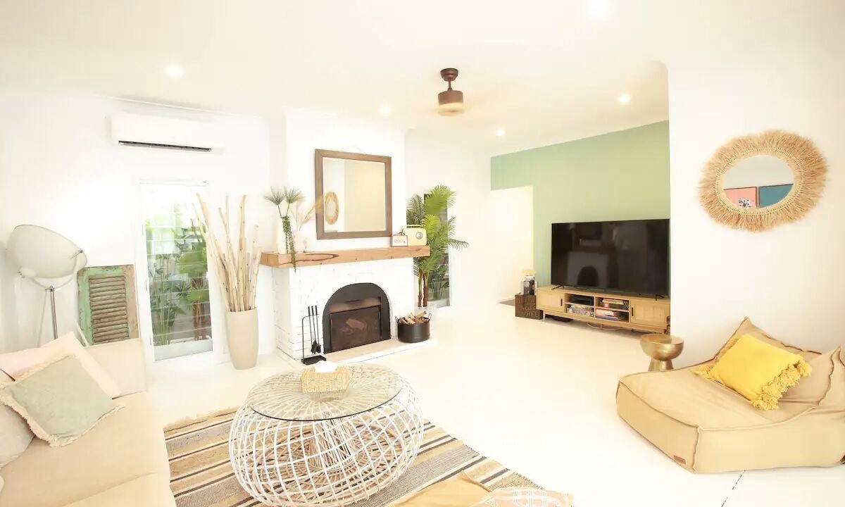 Photo of Livingroom in Berowra Waters