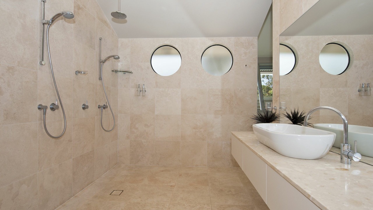 Photo of Bathroom in Sunshine Beach