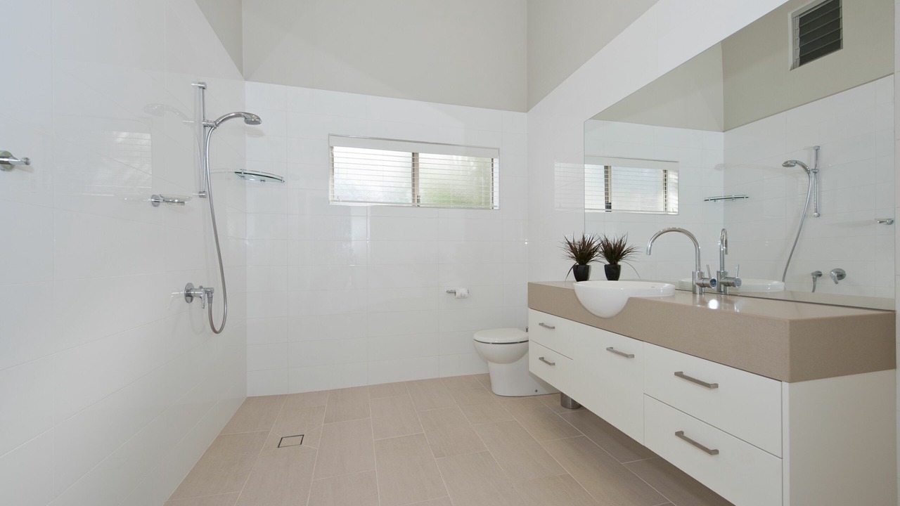 Photo of Bathroom in Sunshine Beach
