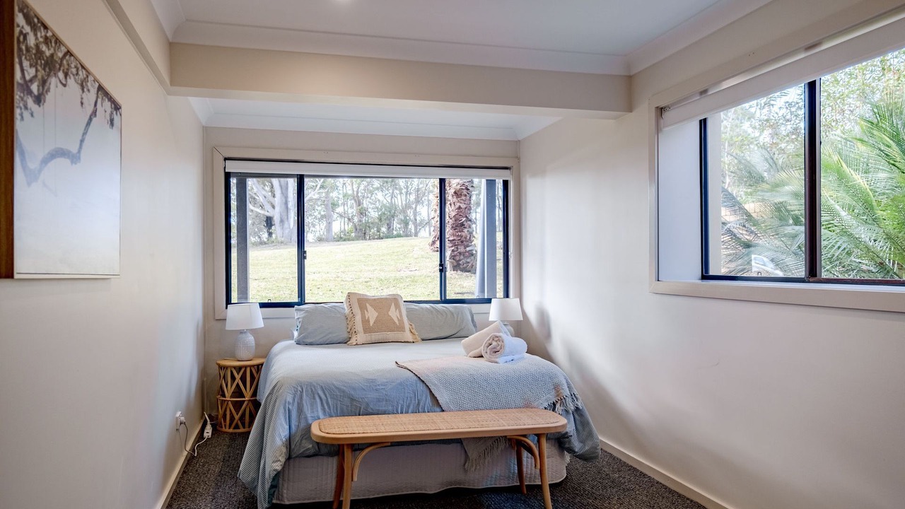 Photo of Bedroom in Mollymook Beach
