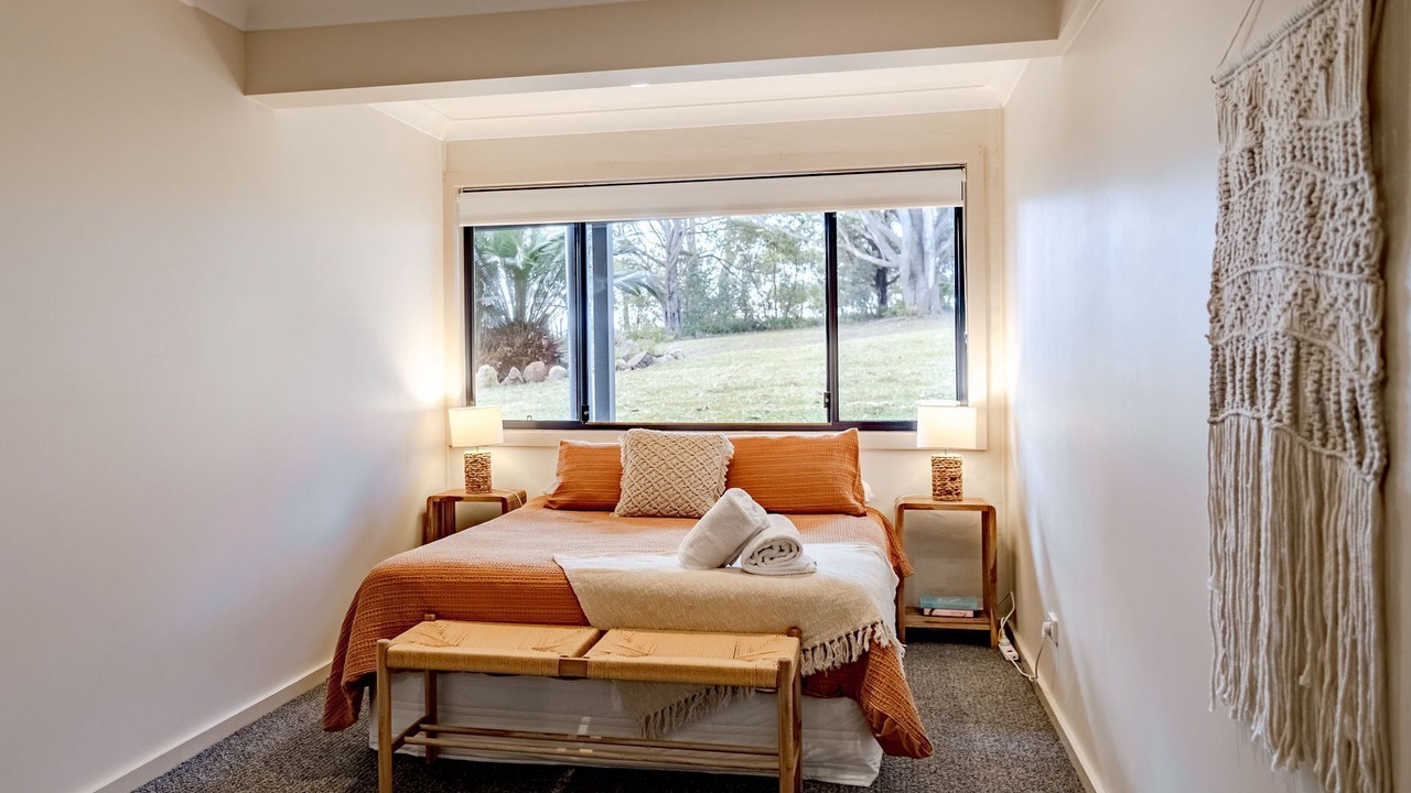 Photo of Bedroom in Mollymook Beach
