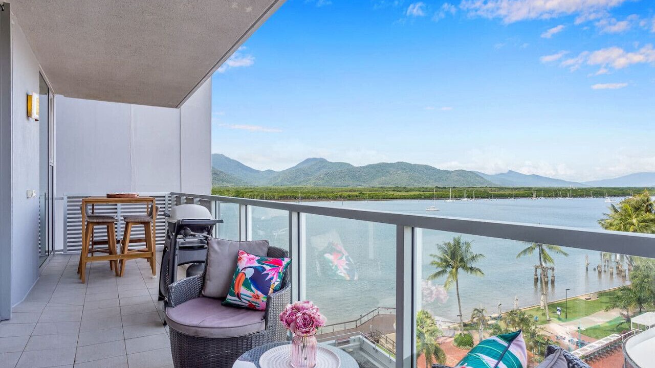 Photo of Patio Balcony in Cairns Central Business District