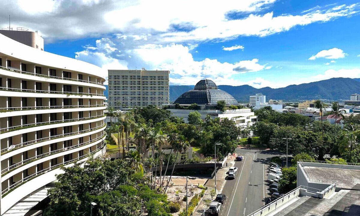 Photo of Patio Balcony in Cairns Central Business District
