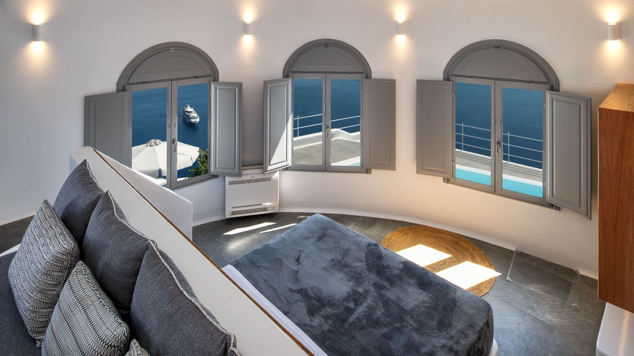 Photo of Bedroom in Imerovigli