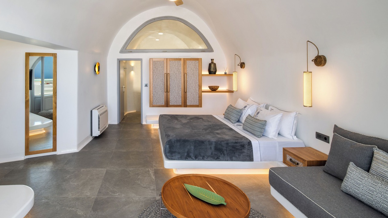 Photo of Bedroom in Imerovigli