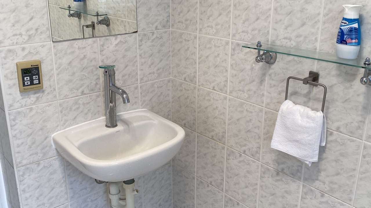 Photo of Bathroom in Leura