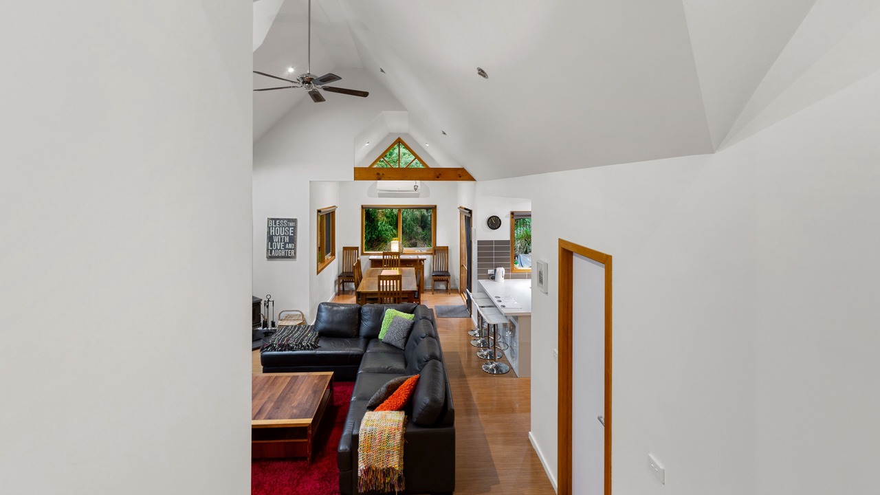 Photo of Livingroom in Sawmill Settlement