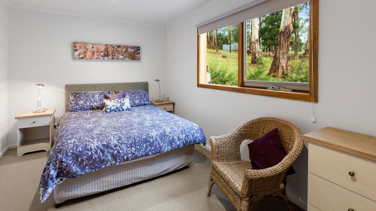 Photo of Bedroom in Sawmill Settlement