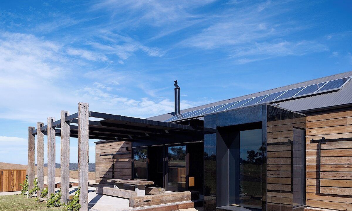 Photo of Patio Balcony in Metcalfe