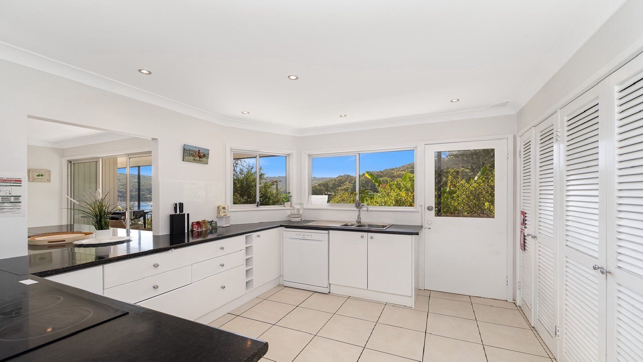 Photo of Kitchen in Hardys Bay