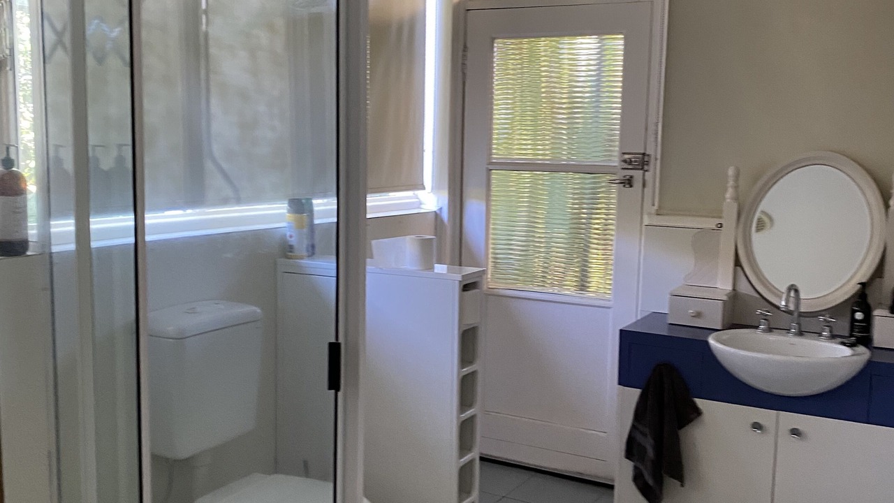 Photo of Bathroom in Corowa