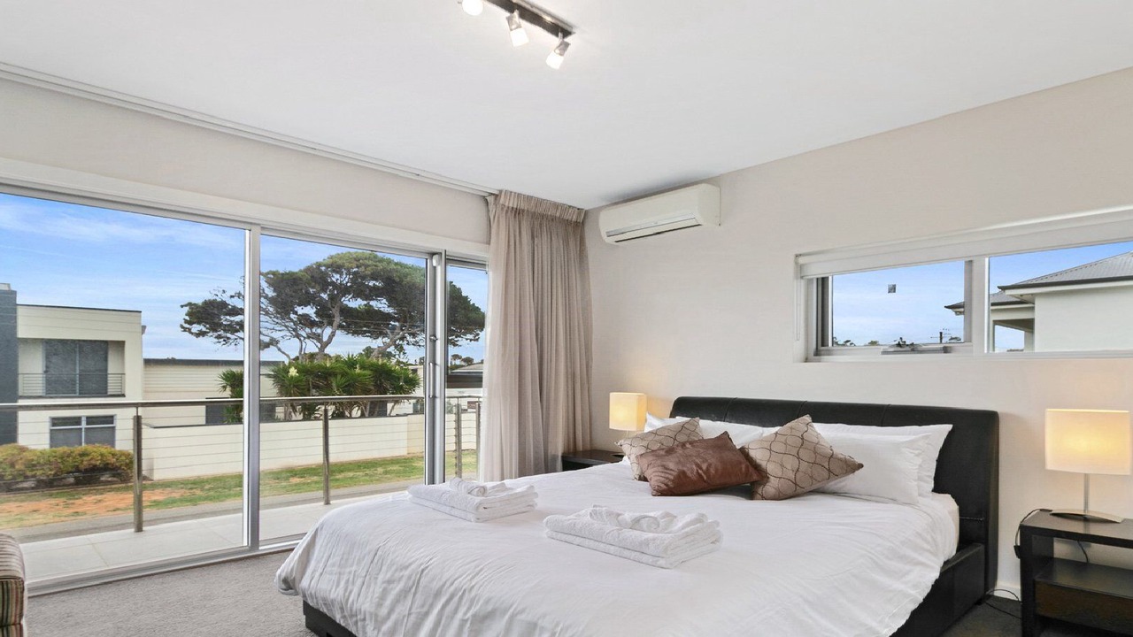 Photo of Bedroom in Aldinga Beach