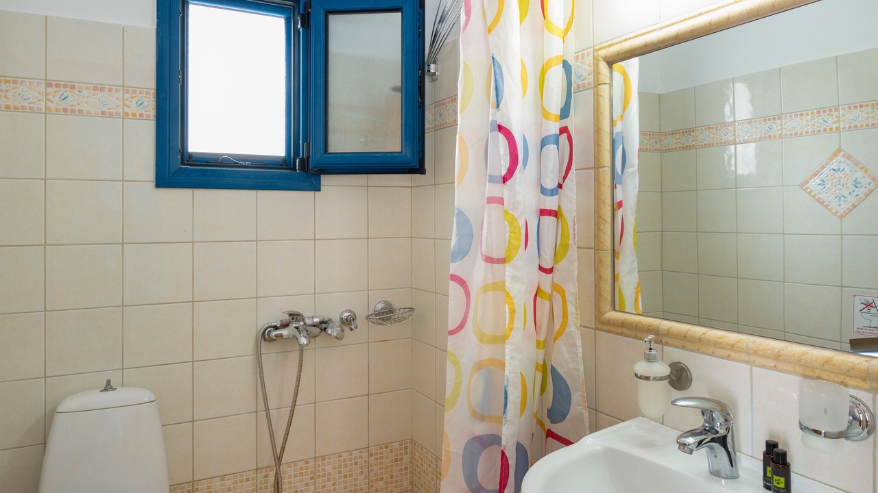 Photo of Bathroom in Serifos