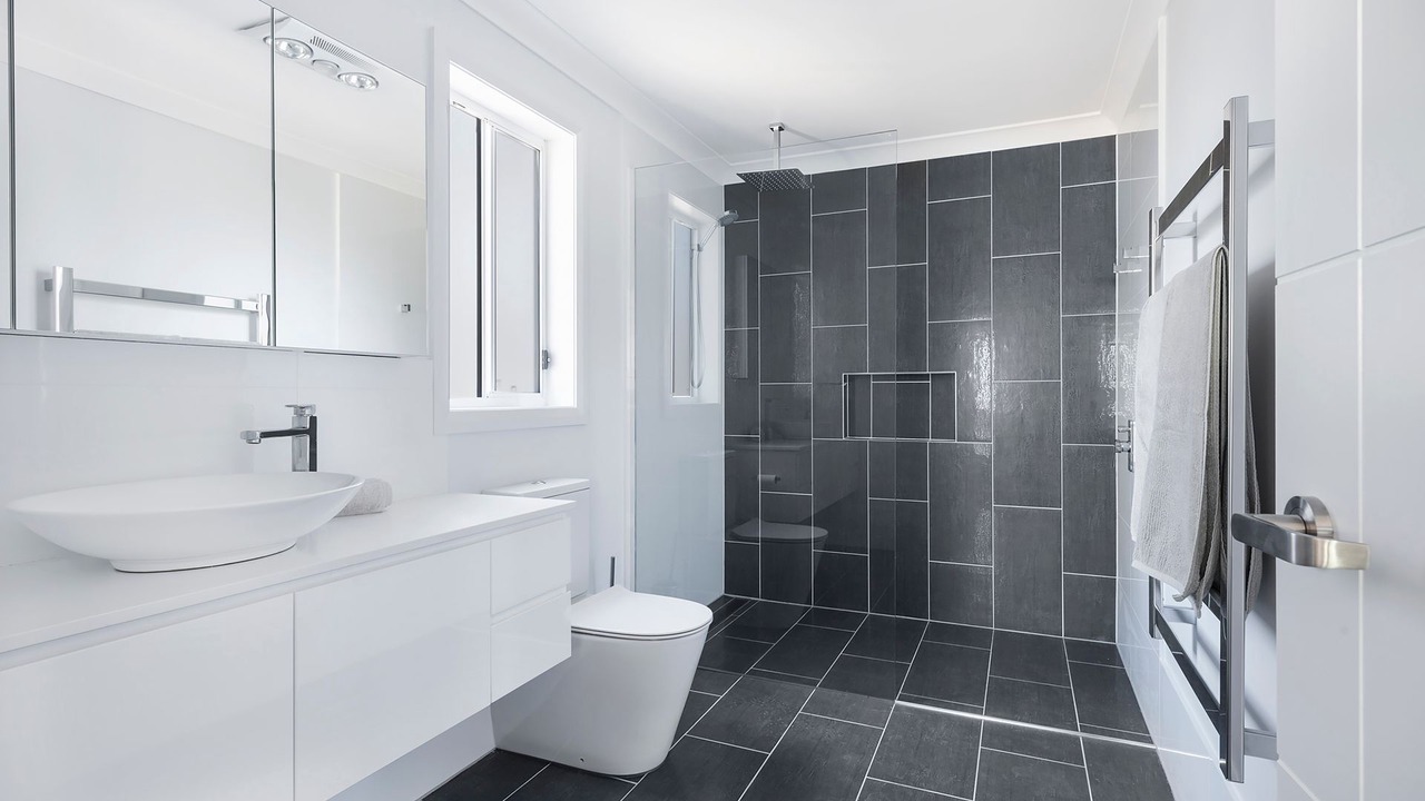 Photo of Bathroom in Narrawallee