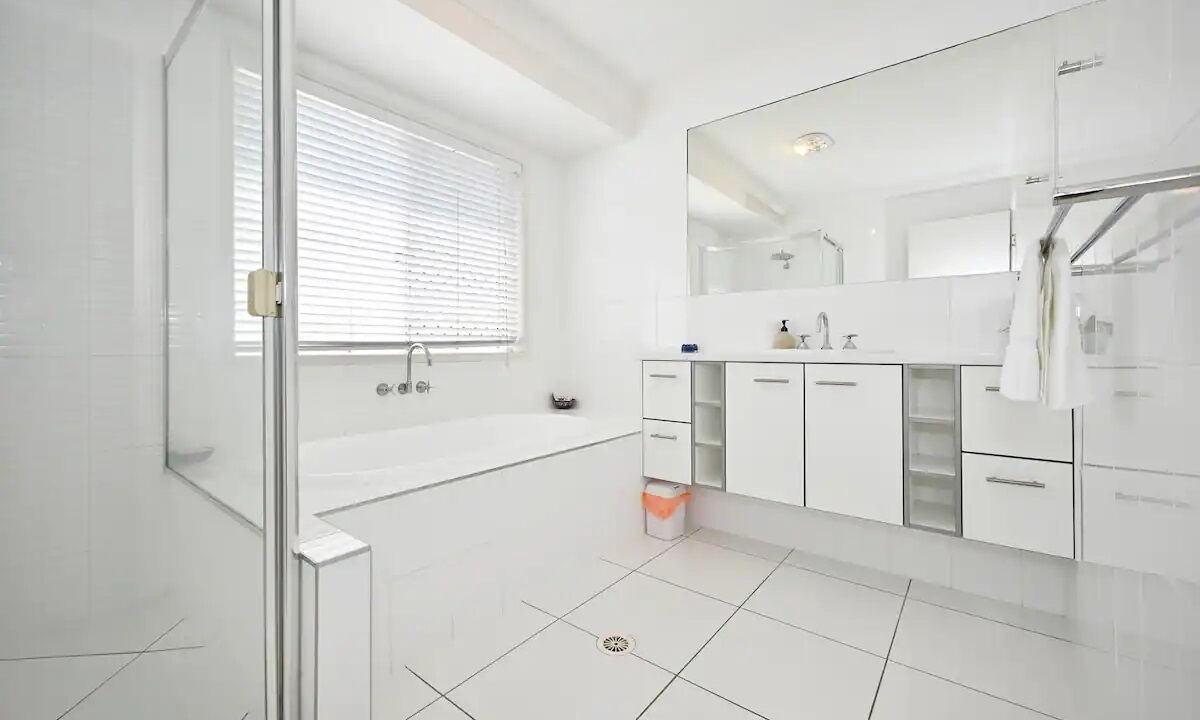 Photo of Bathroom in Warana