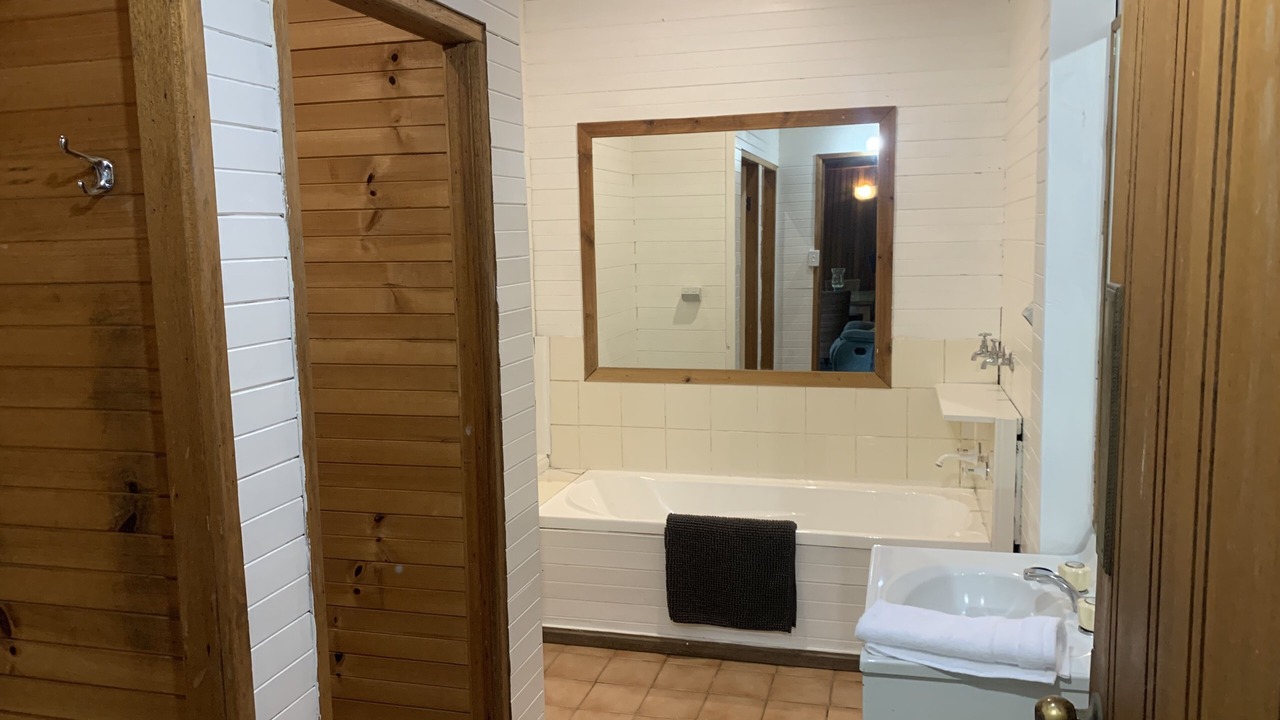 Photo of Bathroom in Wollombi