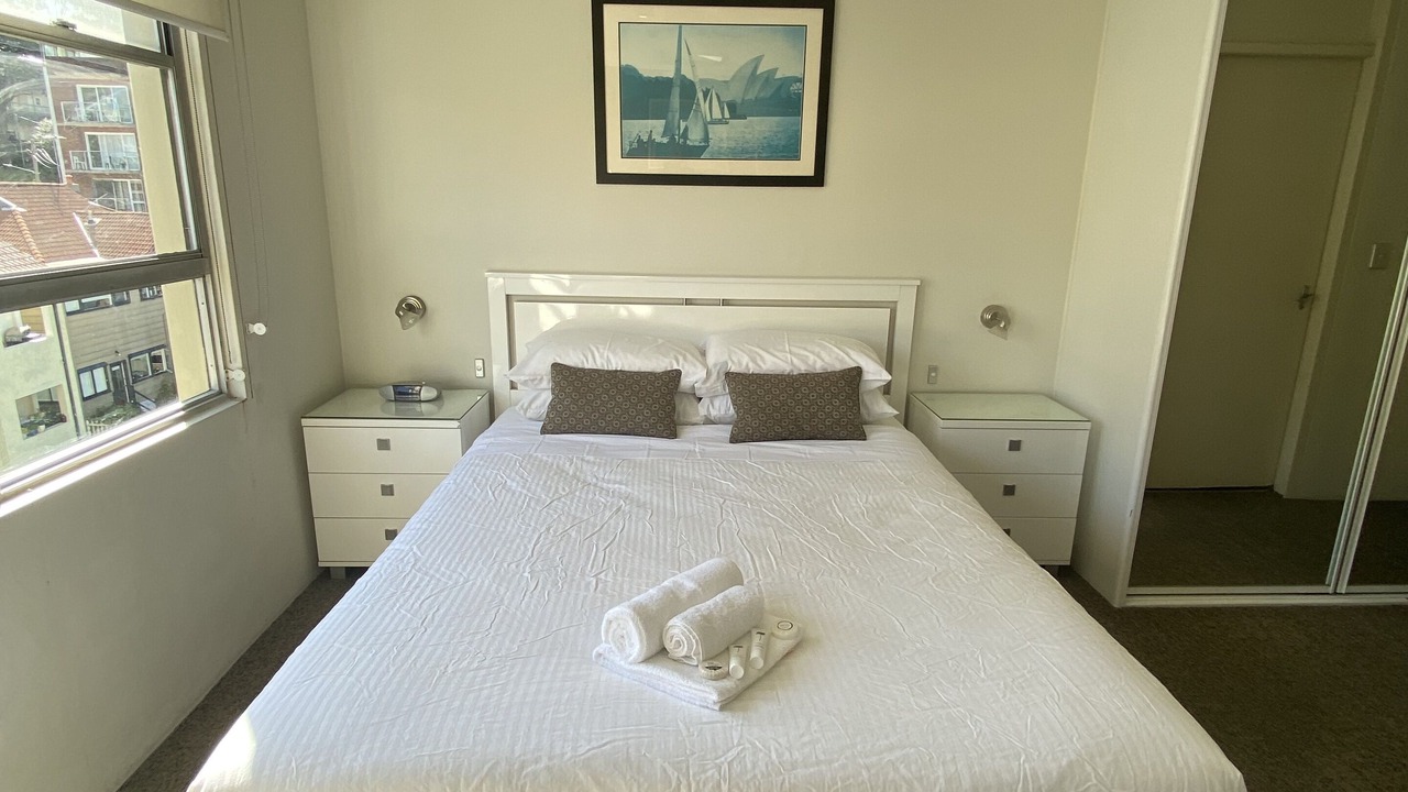 Photo of Bedroom in McMahons Point