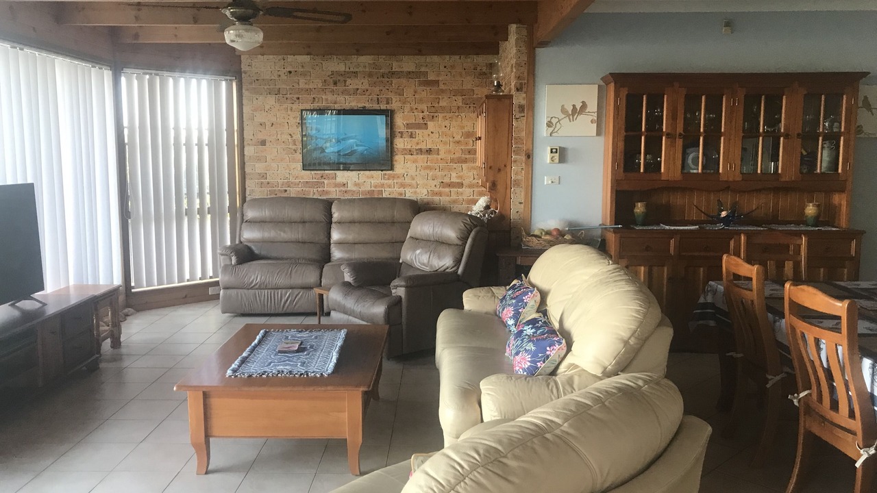 Photo of Livingroom in Greenwell Point
