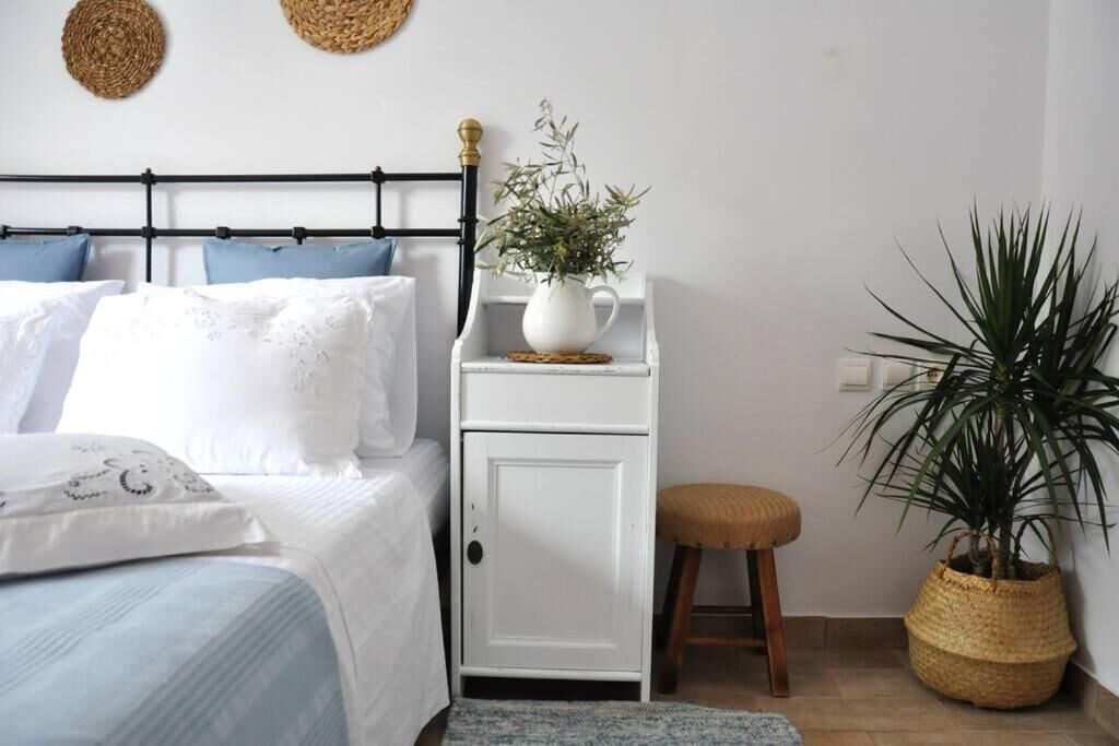 Photo of Bedroom in Apolpaina