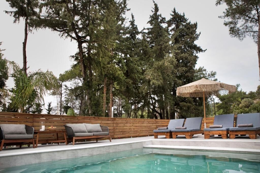 Photo of Outdoor in Ixia