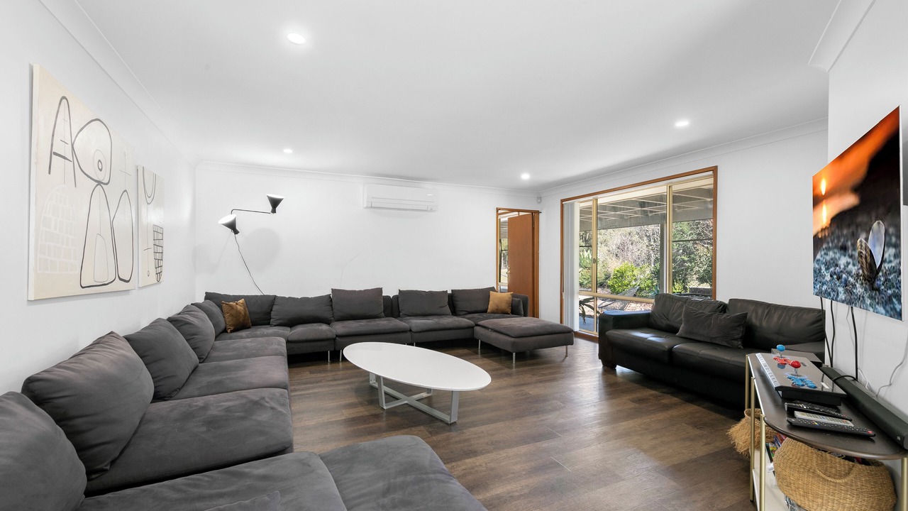 Photo of Livingroom in Lovedale