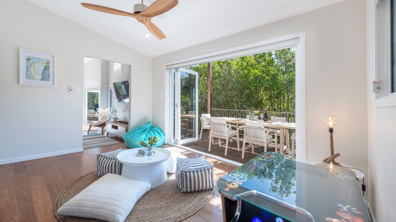 Photo of Bedroom in Murrays Beach
