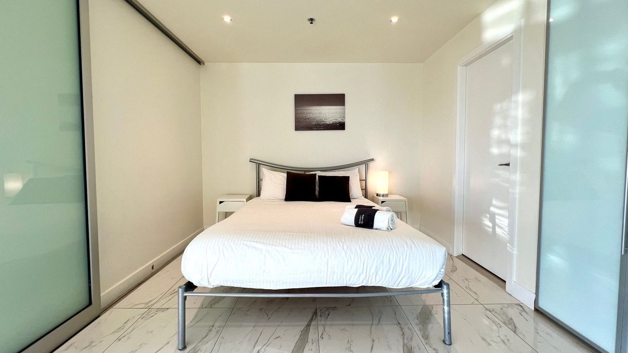 Photo of Bedroom in Glenelg