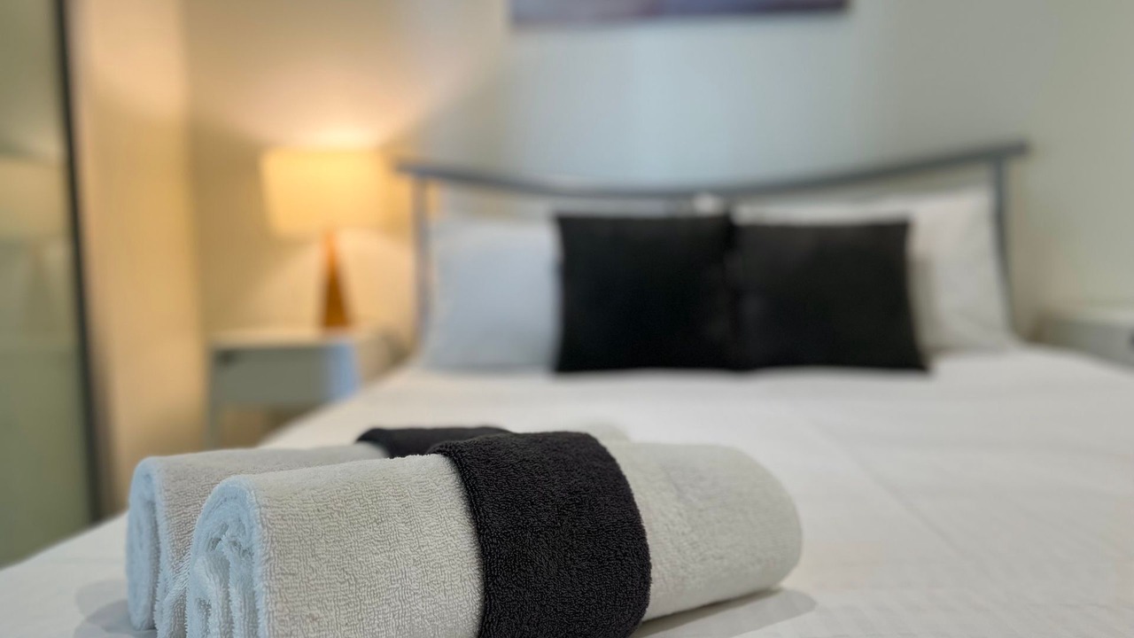 Photo of Bedroom in Glenelg