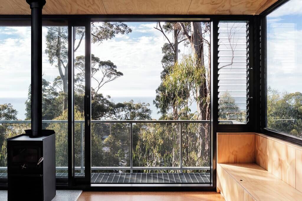 Photo of Livingroom in Wye River