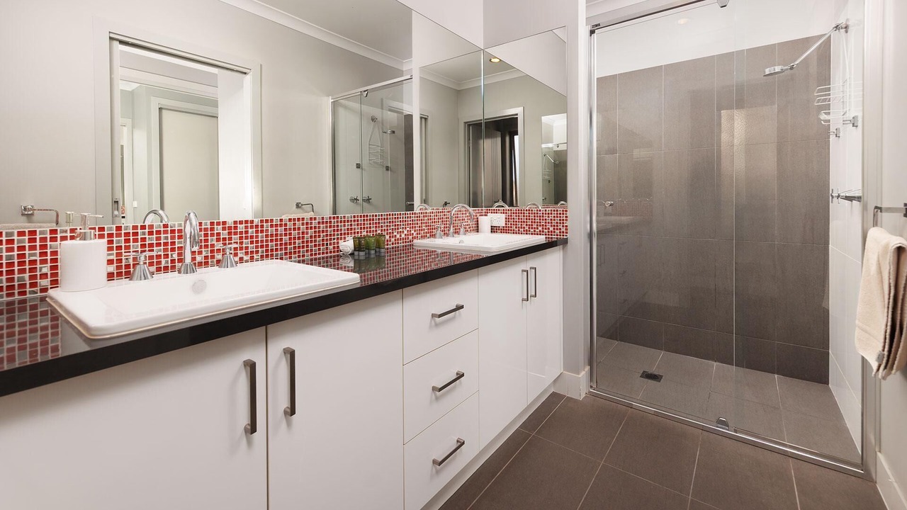 Photo of Bathroom in Albury