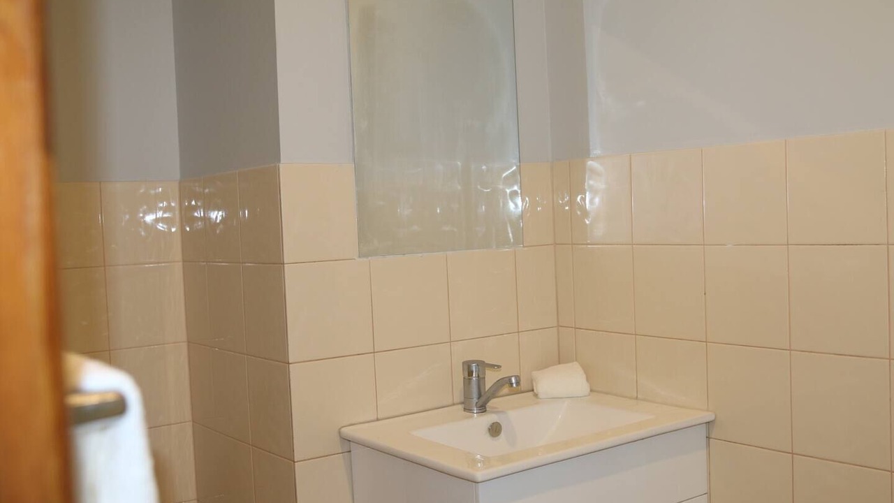 Photo of Bathroom in Torquay