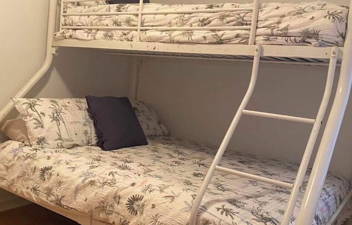 Photo of Bedroom in Golden Beach