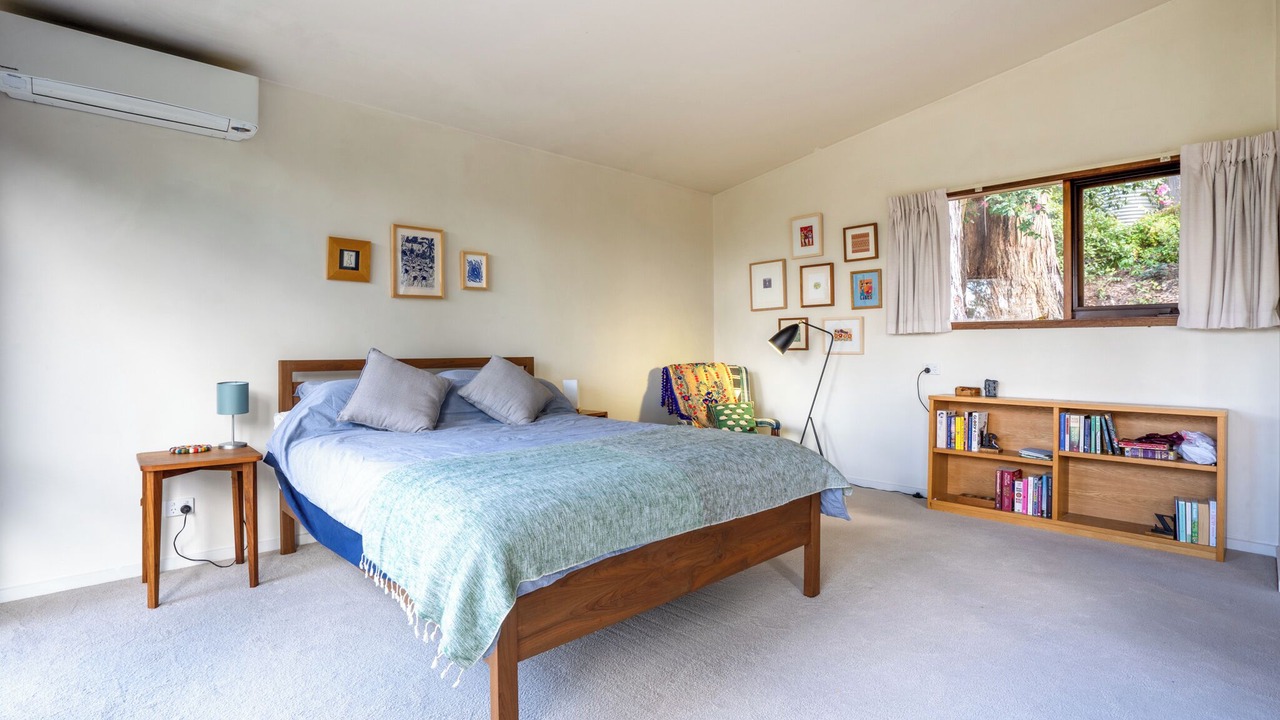 Photo of Bedroom in Kalorama