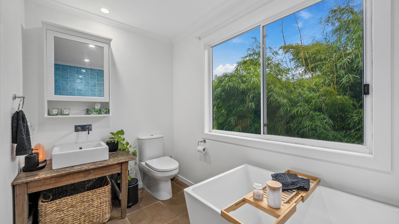 Photo of Bathroom in Korora