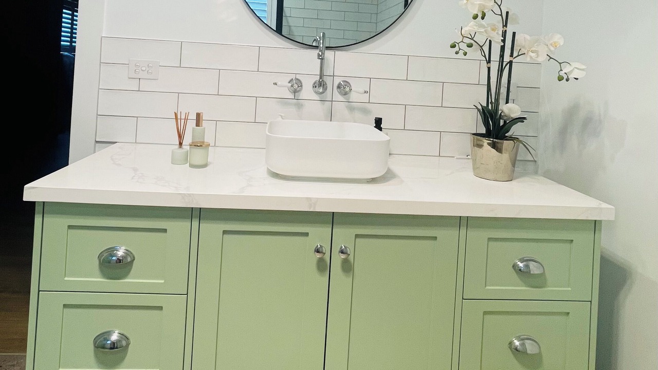 Photo of Bathroom in Elphinstone