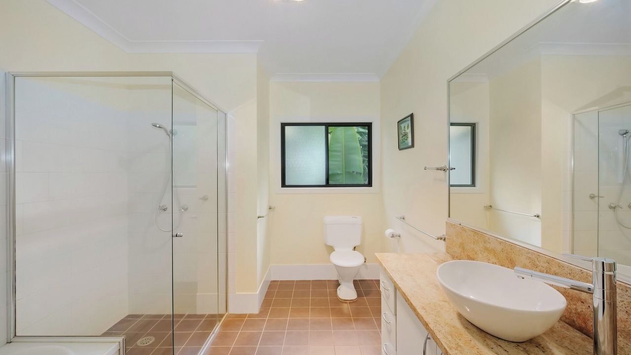 Photo of Bathroom in Valla Beach
