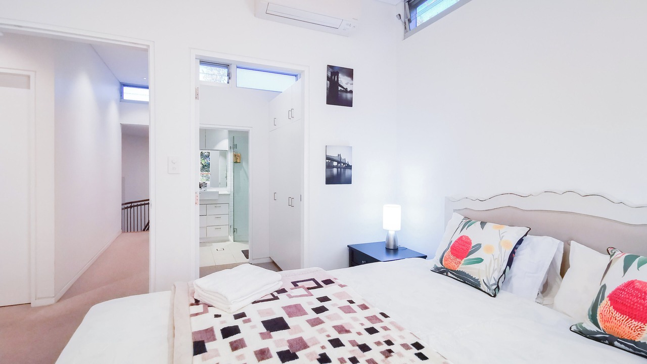 Photo of Bedroom in Glebe