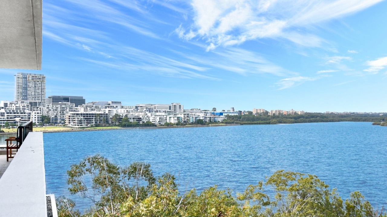 Photo of Outdoor in Wentworth Point