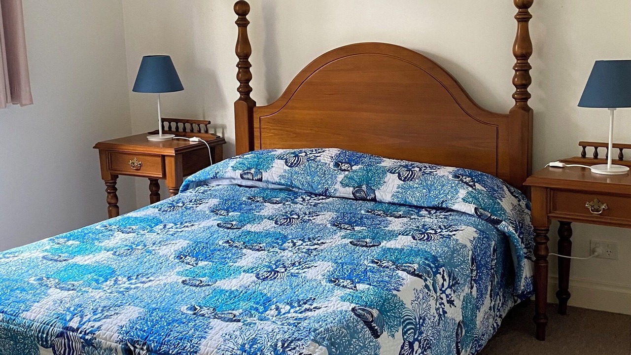 Photo of Bedroom in Golden Beach